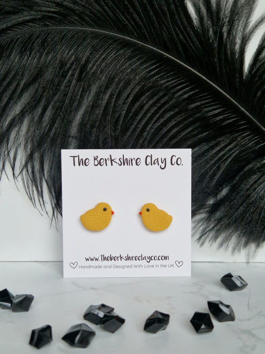 Large Chick Studs