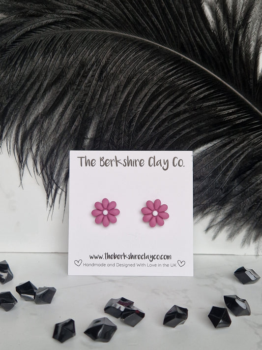 Large Mauve Daisy Studs