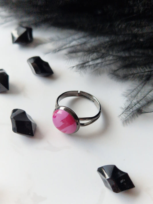 Light and Dark Pink Adjustable Ring